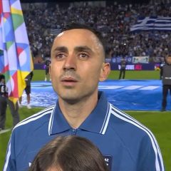 Η περηφάνεια και τα δάκρια του Σάλιακα πριν τη σέντρα του αγώνα της Εθνικής με την Ολλανδία