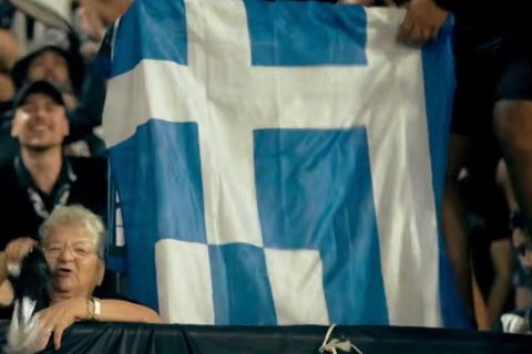 Η… viral Ομιλίτισσα κυρία Κατερίνα στον ΣΠΟΡ FM 104,2: «Ήμουν στο κάγκελο, όρθια και φώναζα, ομάδα δεν αλλάζω με τίποτα»