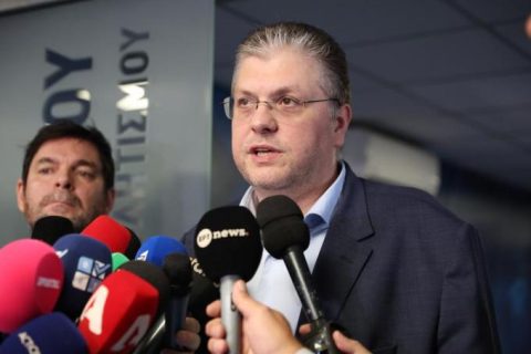 Παπανικολάου: «Να βάλουμε το… μαχαίρι στο κόκκαλο» | VIDEO