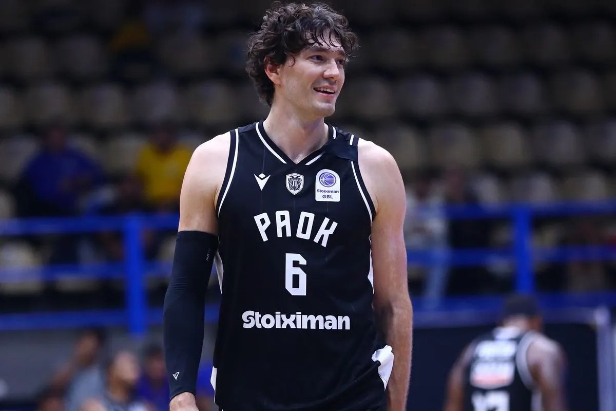 Τζάμπολ στην Stoiximan GBL