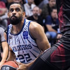 Με συνέπεια στην άμυνα η νίκη του Κολοσσού