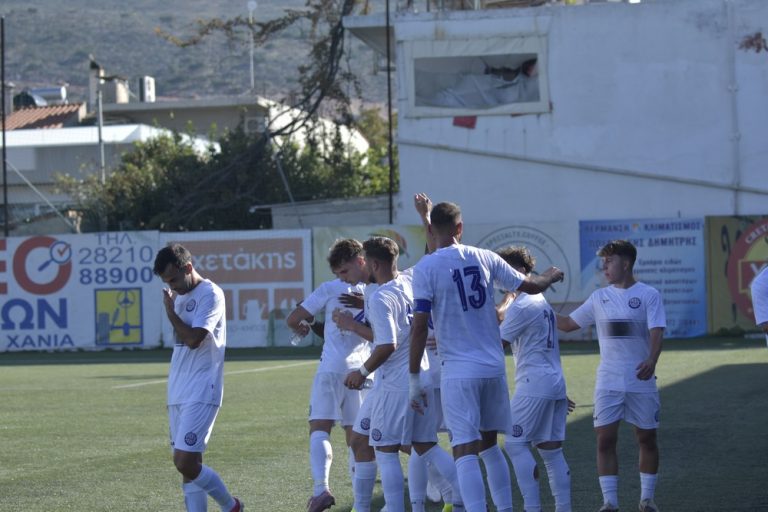 Πάρτι των Χανίων με… καλεσμένη τη Νεάπολη και 8-0 για την ομάδα του Νίκου Νιόπλια!